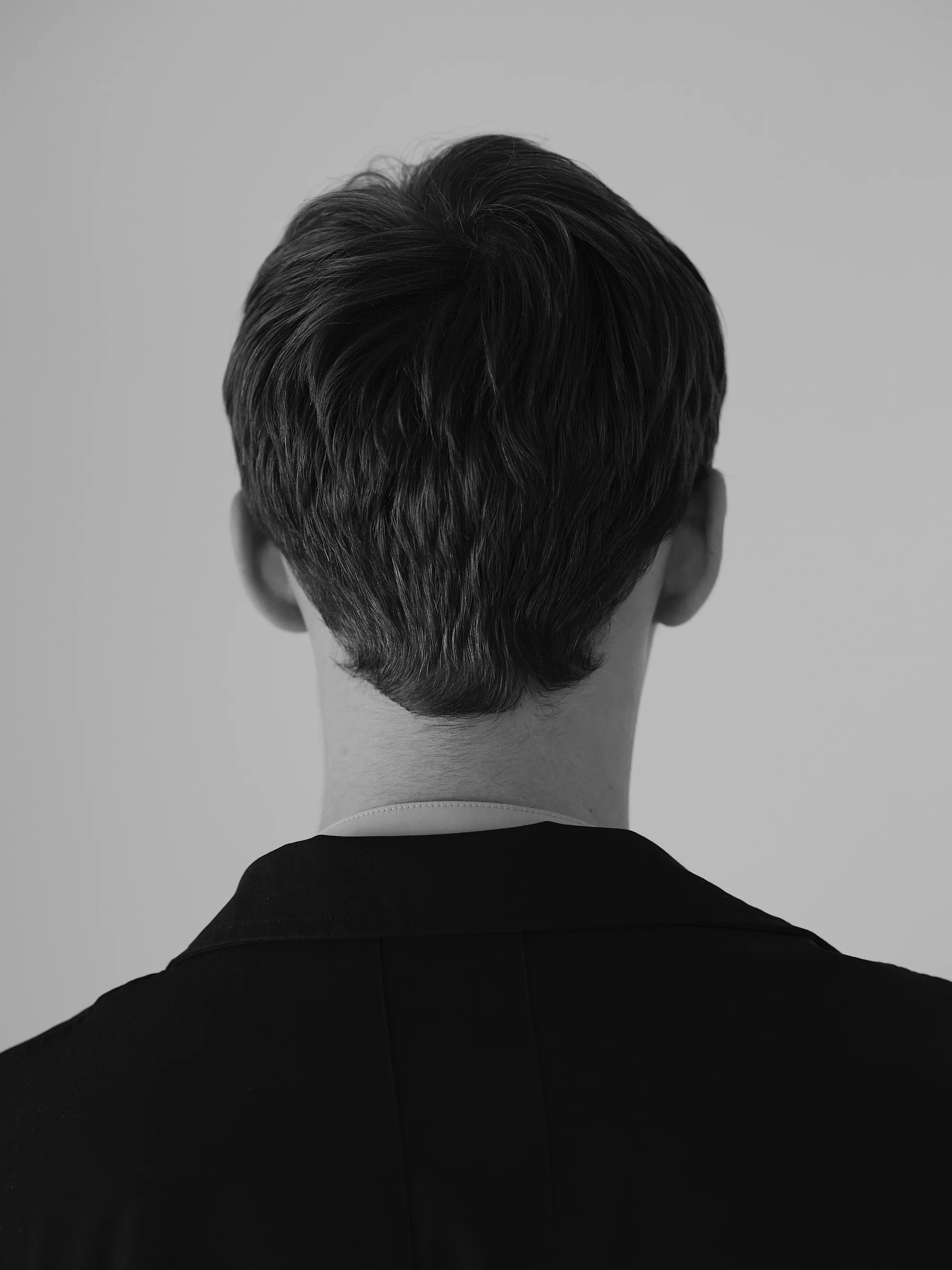 Minimalist Narratives in Modern Menswear
